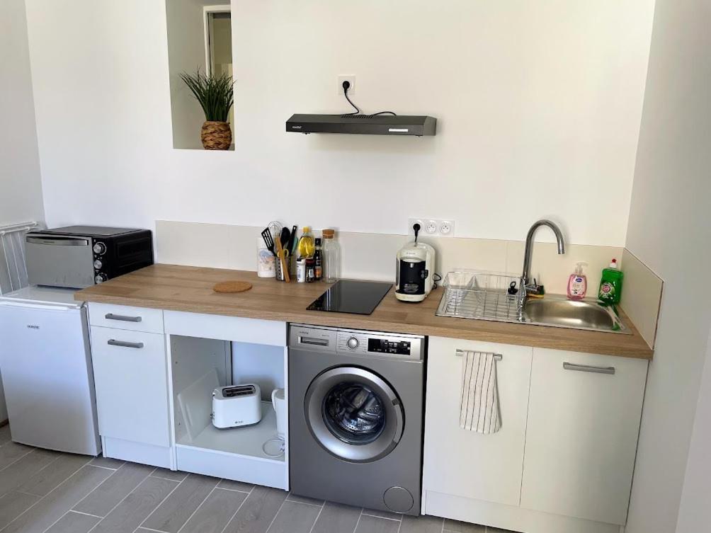 Le Cosy - T2 Avec Petite Cour Dans Centre Historique De Nerac Apartment Ngoại thất bức ảnh